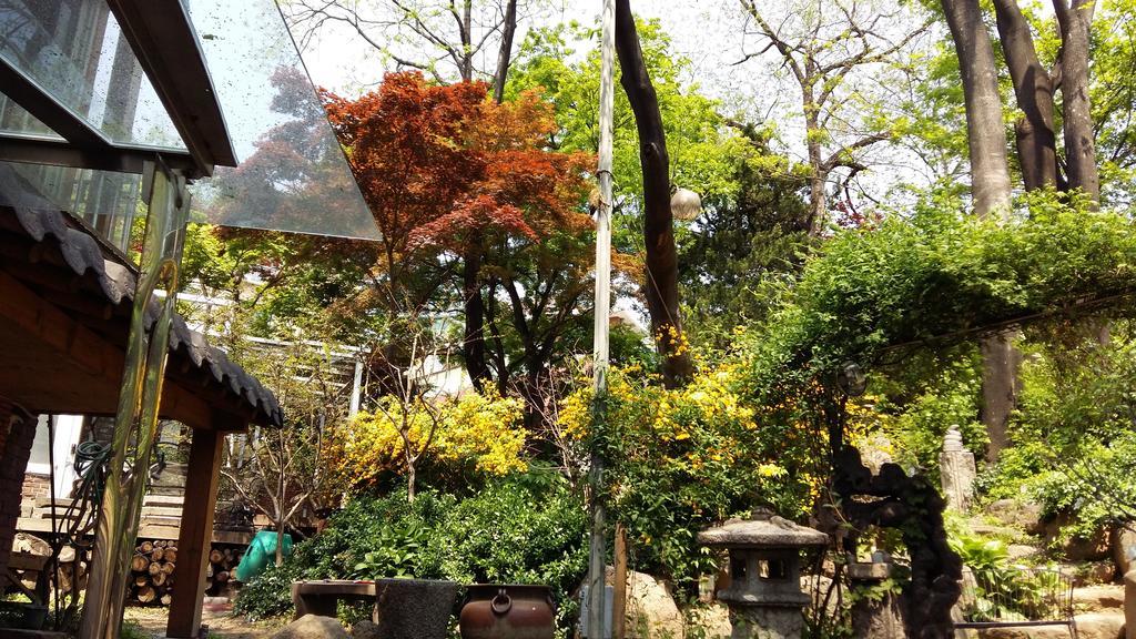 Jiwoljang Guesthouse Seoul Exterior photo