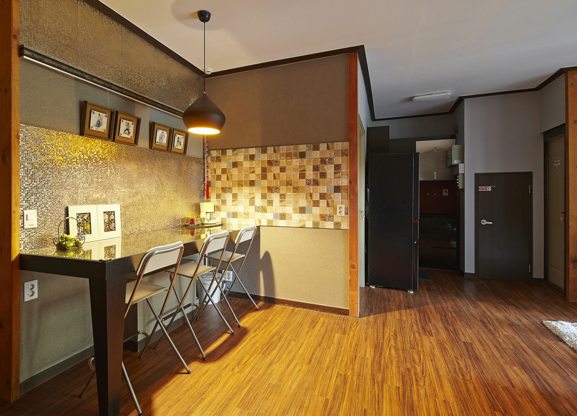 Jiwoljang Guesthouse Seoul Exterior photo