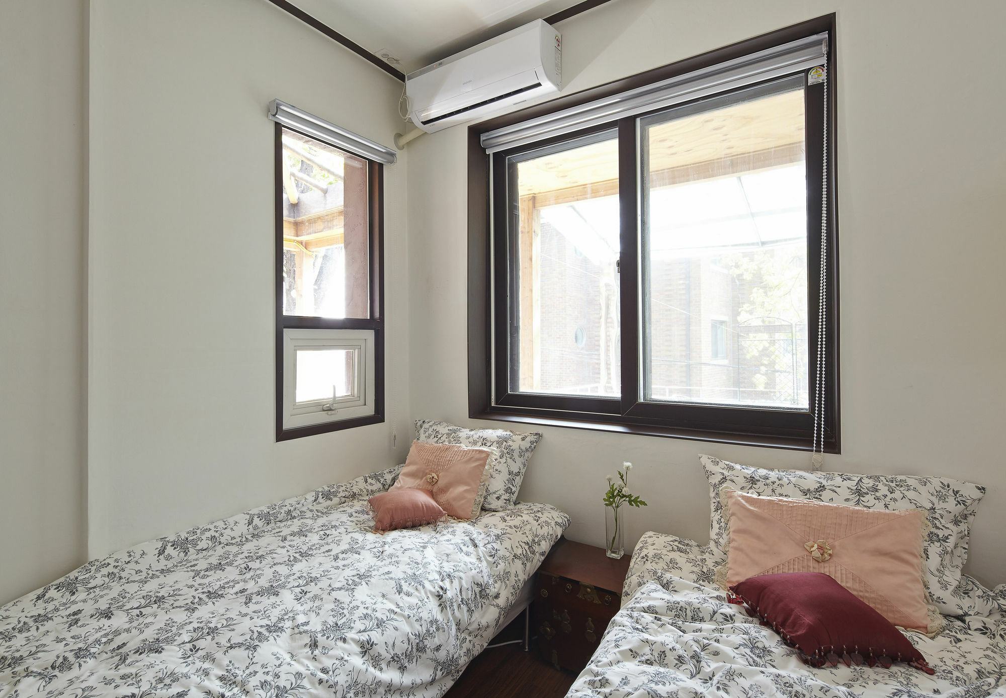 Jiwoljang Guesthouse Seoul Exterior photo